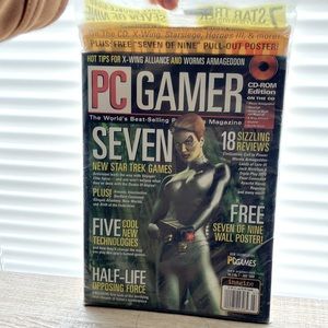 Pc Gamer July 1999 Star Trek edition